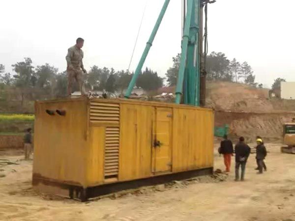 阿拉善左如何判断水冷式机油散热器密封件是否需要更换？